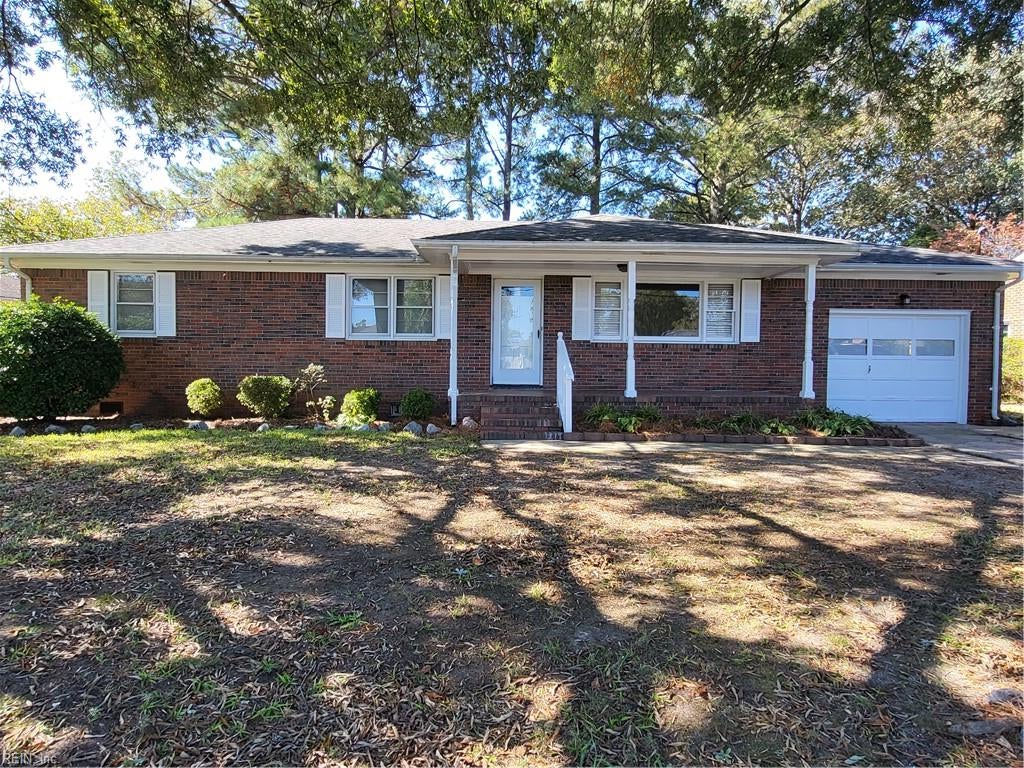 Photo of 4617 Bromfield Avenue, Virginia Beach, VA 23455 (MLS # 10656981)
