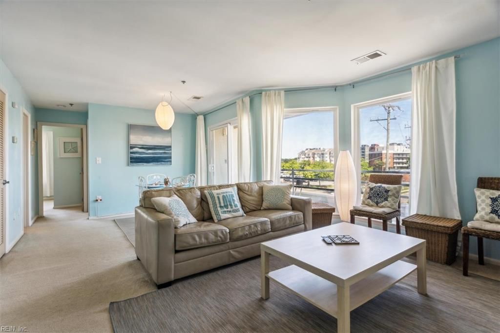 Photo of 304 28th Street #314, Virginia Beach, VA 23451 (MLS # 10619542)