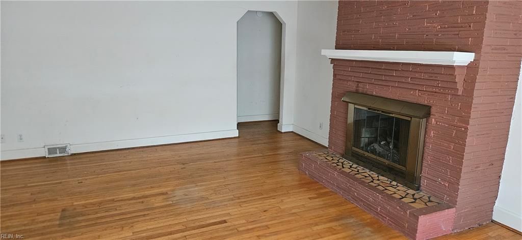 Photo of 314 Rockbridge Road, Portsmouth, VA 23707 (MLS # 10624940)