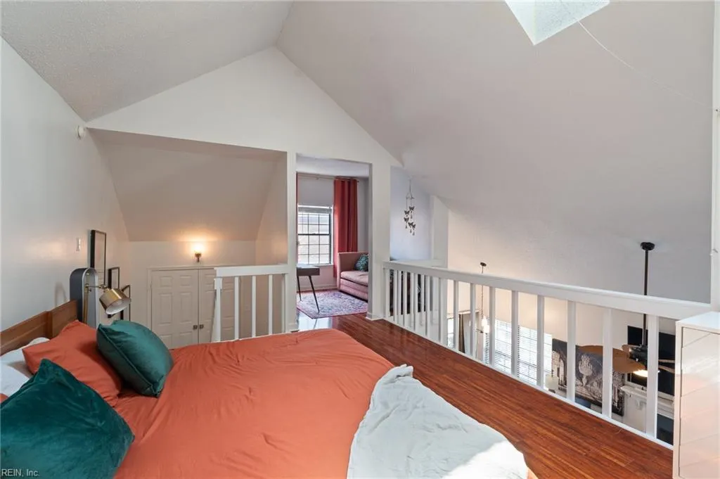 Virginia Beach, Virginia 23451, United States, 2 Bedrooms Bedrooms, ,2 BathroomsBathrooms,Residential,Active,164506