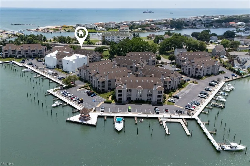 Virginia Beach, Virginia 23451, United States, 2 Bedrooms Bedrooms, ,2 BathroomsBathrooms,Residential,Active,164506