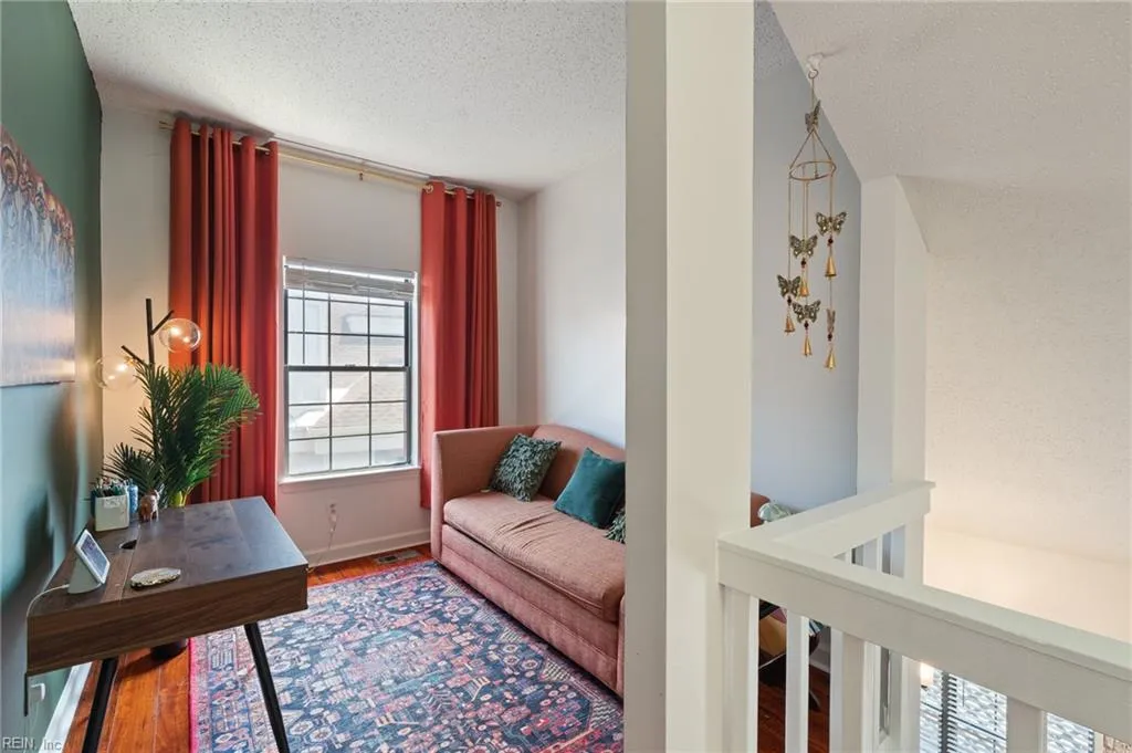 Virginia Beach, Virginia 23451, United States, 2 Bedrooms Bedrooms, ,2 BathroomsBathrooms,Residential,Active,164506