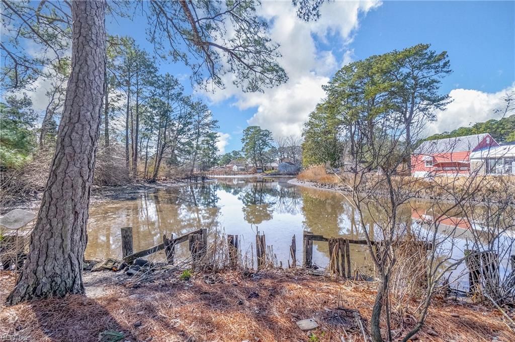 Photo of 5801 Lathan Road, Norfolk, VA 23502 (MLS # 10613993)