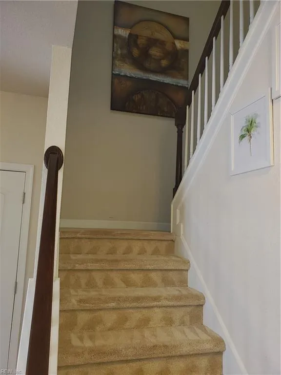 Virginia Beach, Virginia 23456, United States, 4 Bedrooms Bedrooms, ,3 BathroomsBathrooms,Residential,Active,81003