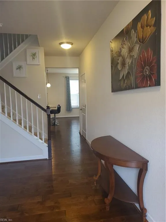 Virginia Beach, Virginia 23456, United States, 4 Bedrooms Bedrooms, ,3 BathroomsBathrooms,Residential,Active,81003