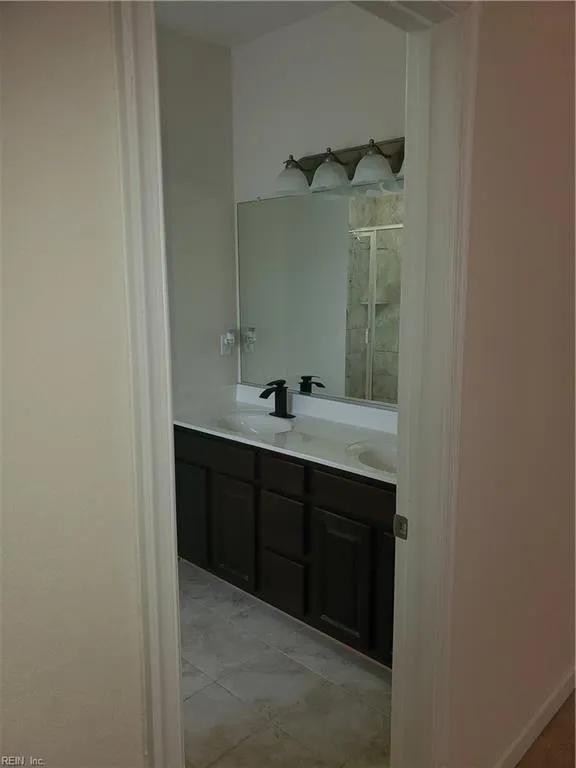 Virginia Beach, Virginia 23456, United States, 4 Bedrooms Bedrooms, ,3 BathroomsBathrooms,Residential,Active,81003