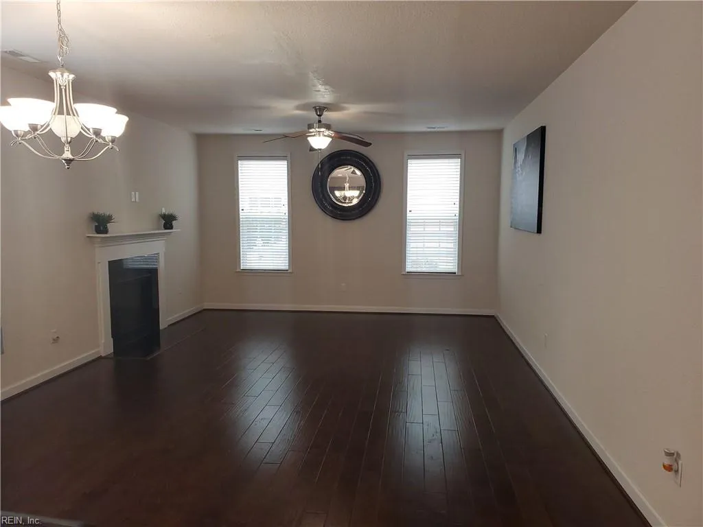 Virginia Beach, Virginia 23456, United States, 4 Bedrooms Bedrooms, ,3 BathroomsBathrooms,Residential,Active,81003