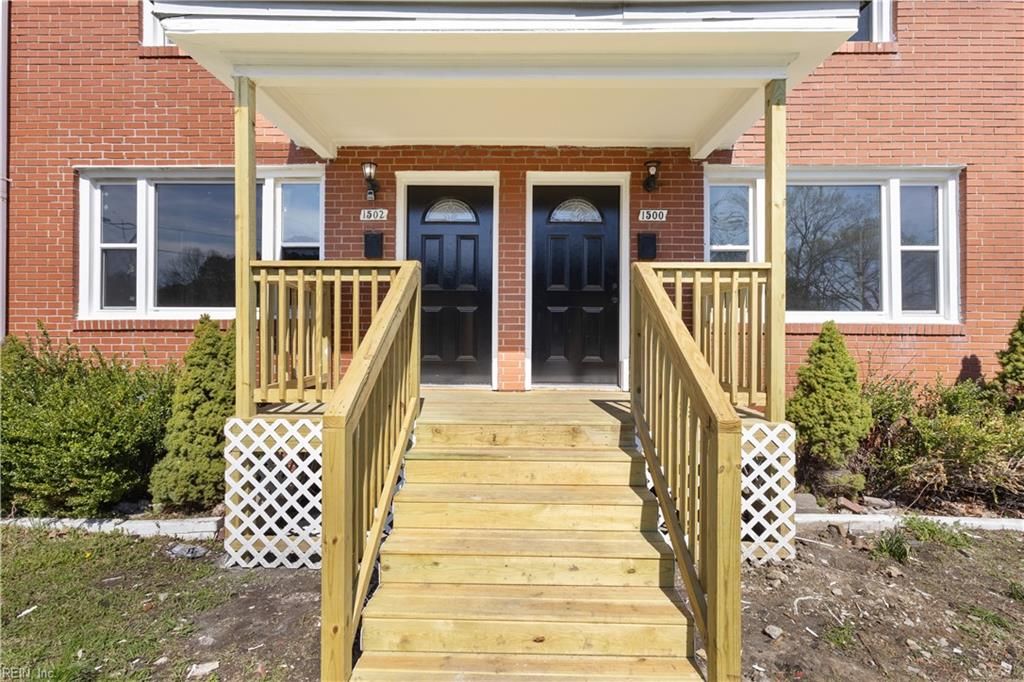 Photo of 1502 Victory Boulevard, Portsmouth, VA 23702 (MLS # 10625193)