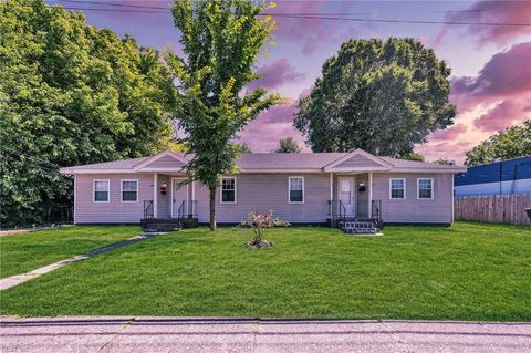 Duplex in Portsmouth VA 3411 Portsmouth Boulevard.jpg