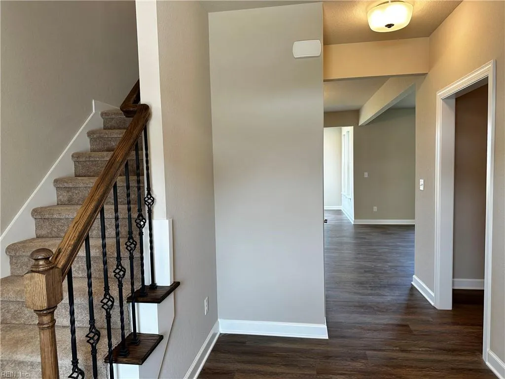 Suffolk, Virginia 23434, United States, 4 Bedrooms Bedrooms, ,3 BathroomsBathrooms,Residential,Active,231309