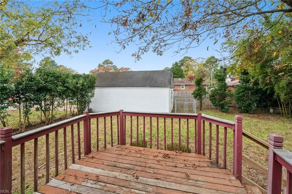 Norfolk, Virginia 23513, United States, 3 Bedrooms Bedrooms, ,1 BathroomBathrooms,Residential,Pending,31332