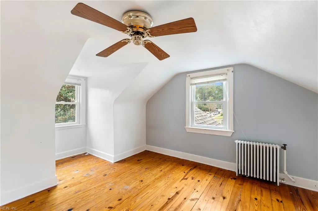 Norfolk, Virginia 23513, United States, 3 Bedrooms Bedrooms, ,1 BathroomBathrooms,Residential,Pending,31332