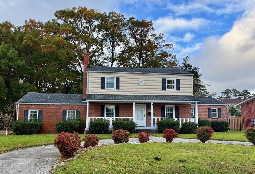 Photo of 845 Kennedy Ave Avenue, Virginia Beach, VA 23451 (MLS # 10608640)