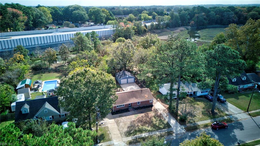 Photo of 116 Kidd Boulevard, Norfolk, VA 23502 (MLS # 10659361)