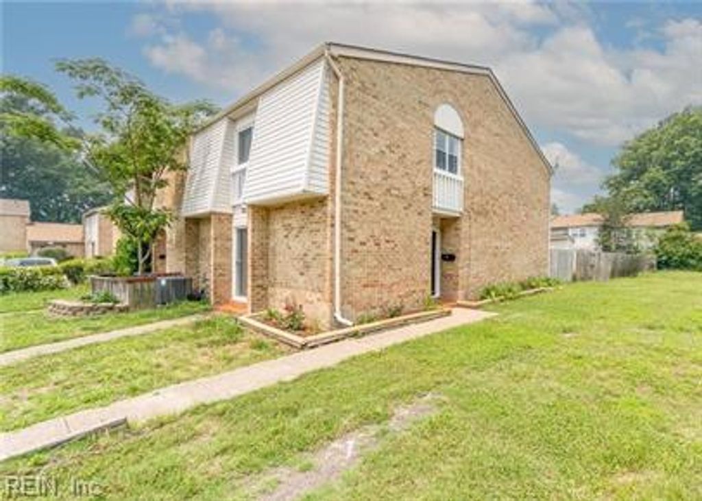 Photo of 6400 Dillard Place, Virginia Beach, VA 23464 (MLS # 10635232)