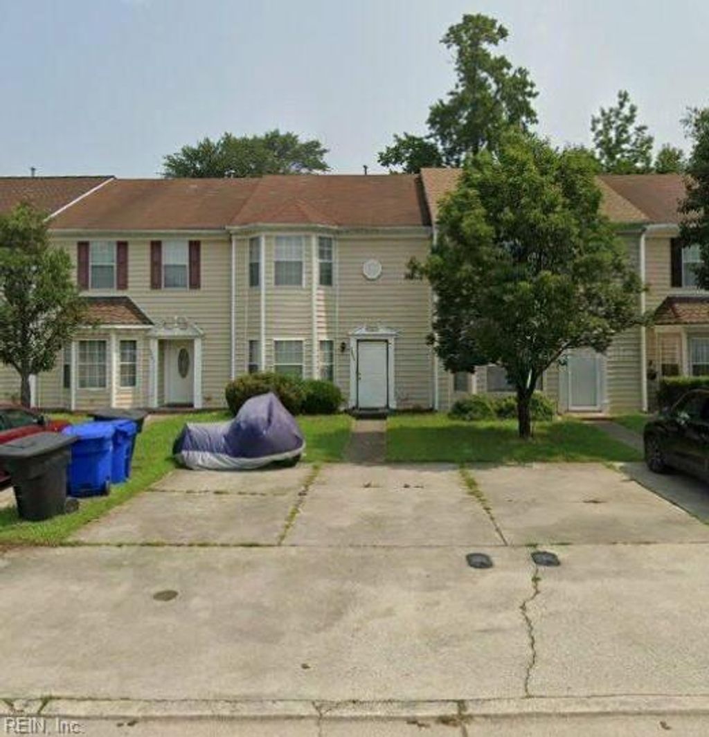 Photo of 3857 Headwind Lane, Portsmouth, VA 23703 (MLS # 10616018)