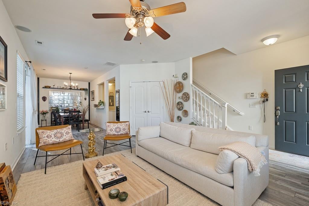 Photo of 1009 Gamston Lane, Virginia Beach, VA 23455 (MLS # 10651783)