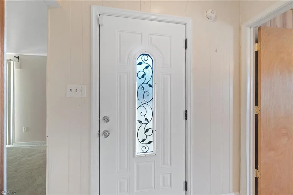 Portsmouth, Virginia 23701, United States, 4 Bedrooms Bedrooms, ,2 BathroomsBathrooms,Residential,Active,16966