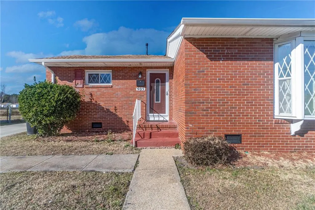 Portsmouth, Virginia 23701, United States, 4 Bedrooms Bedrooms, ,2 BathroomsBathrooms,Residential,Active,16966