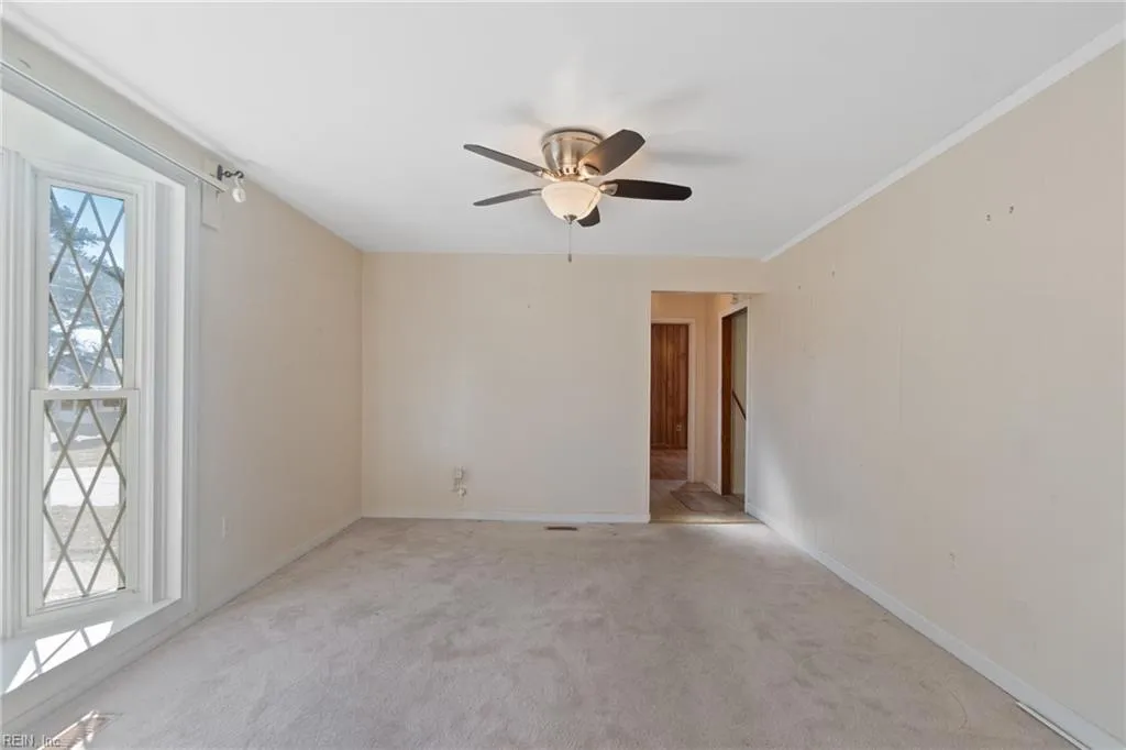 Portsmouth, Virginia 23701, United States, 4 Bedrooms Bedrooms, ,2 BathroomsBathrooms,Residential,Active,16966