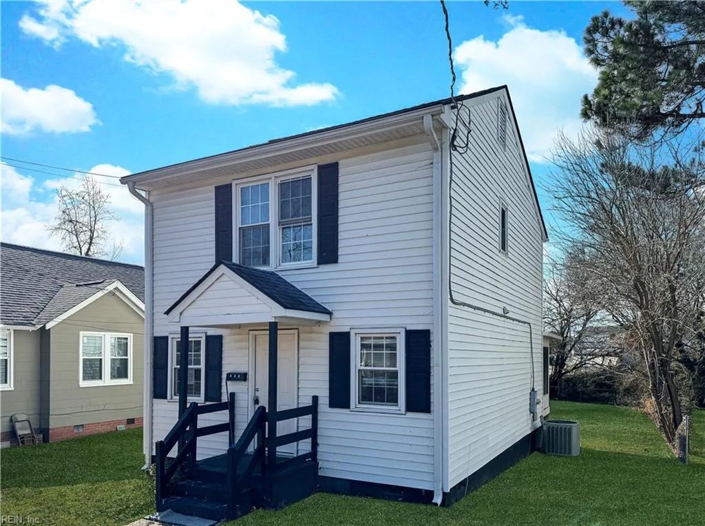 Hampton, Virginia 23661, United States, 3 Bedrooms Bedrooms, ,2 BathroomsBathrooms,Residential,Active,14499