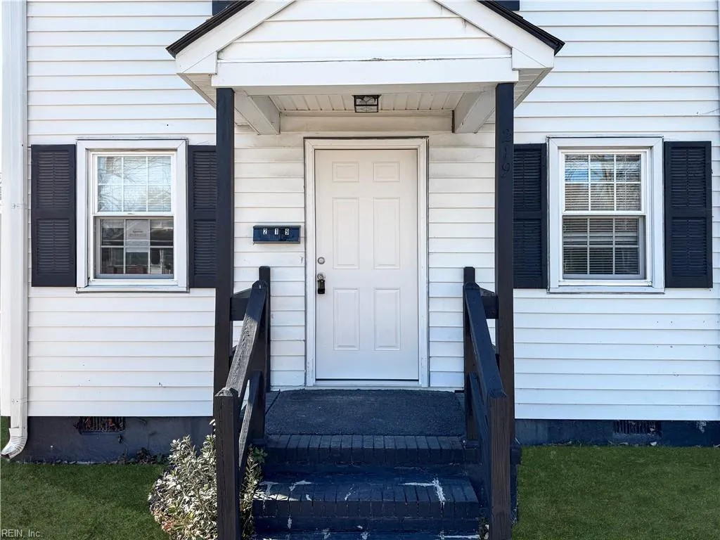 Hampton, Virginia 23661, United States, 3 Bedrooms Bedrooms, ,2 BathroomsBathrooms,Residential,Active,14499