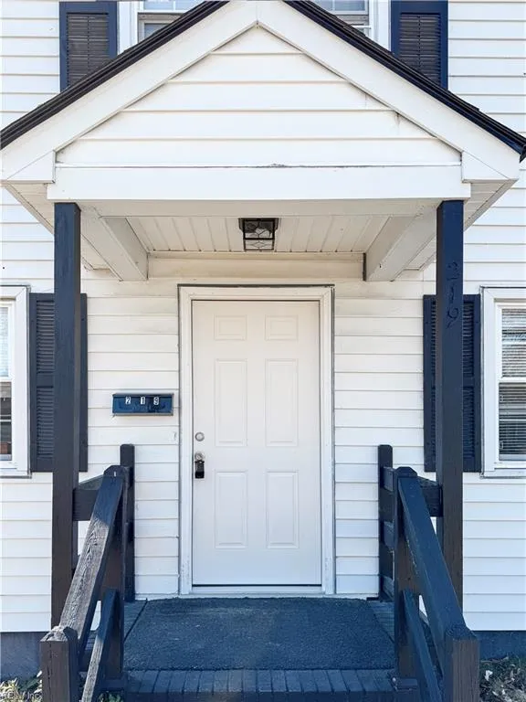 Hampton, Virginia 23661, United States, 3 Bedrooms Bedrooms, ,2 BathroomsBathrooms,Residential,Active,14499