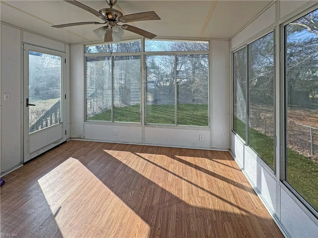 Hampton, Virginia 23661, United States, 3 Bedrooms Bedrooms, ,2 BathroomsBathrooms,Residential,Active,14499