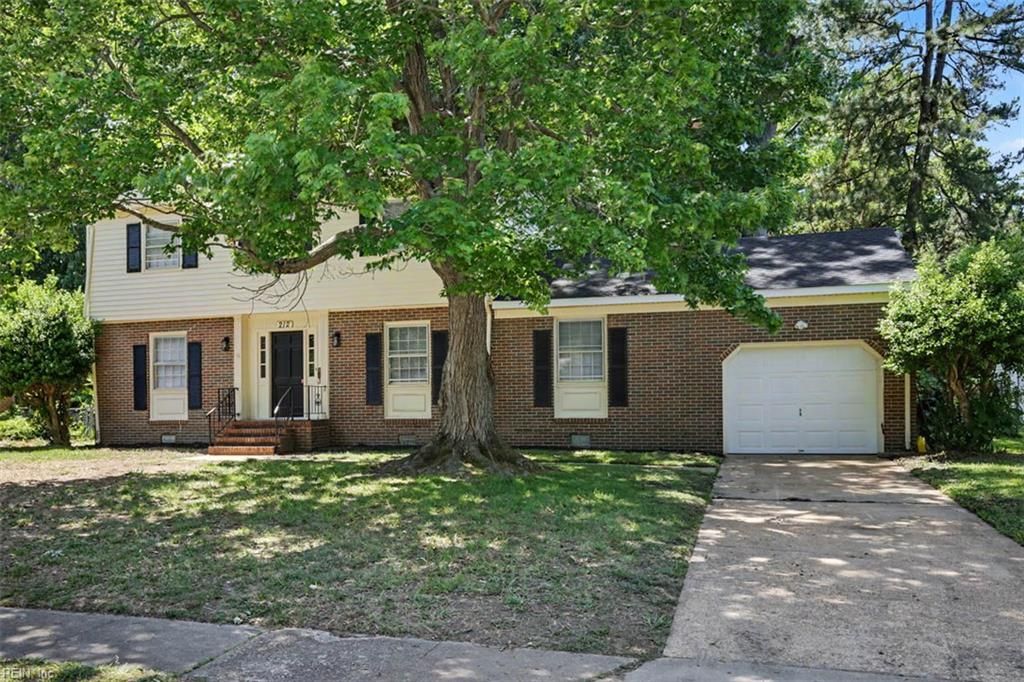 Photo of 212 Watkins Drive, Hampton, VA 23669 (MLS # 10635217)