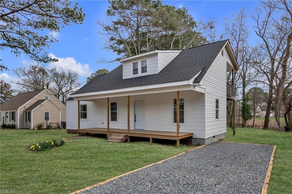 Photo of 10 California Avenue, Portsmouth, VA 23701 (MLS # 10626559)