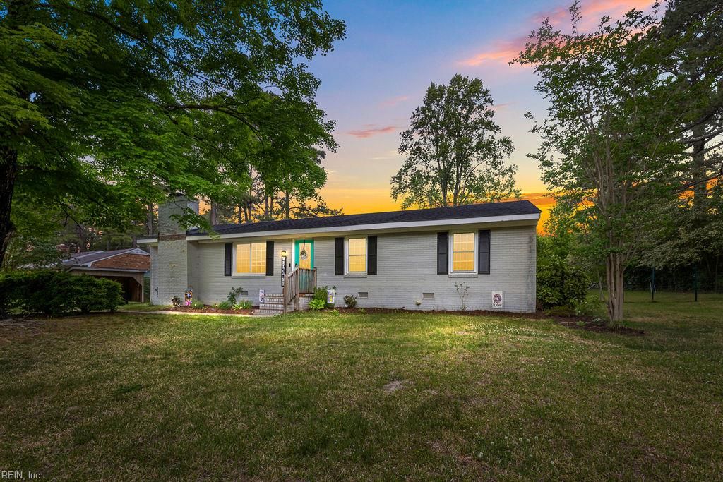 Photo of 31165 Cardinal Avenue, Franklin, VA 23851 (MLS # 10633761)