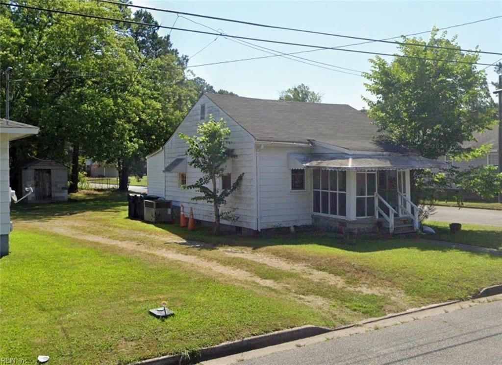 Photo of 311 Hogart Street, Franklin, VA 23851 (MLS # 10637534)