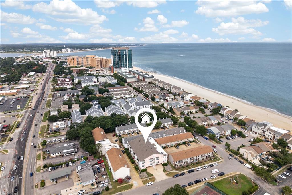 Photo of 2325 W Great Neck Road #203, Virginia Beach, VA 23451 (MLS # 10644203)