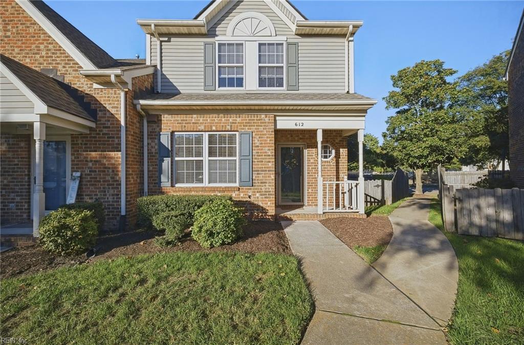 Photo of 612 W Lake Circle #53, Chesapeake, VA 23322 (MLS # 10658720)