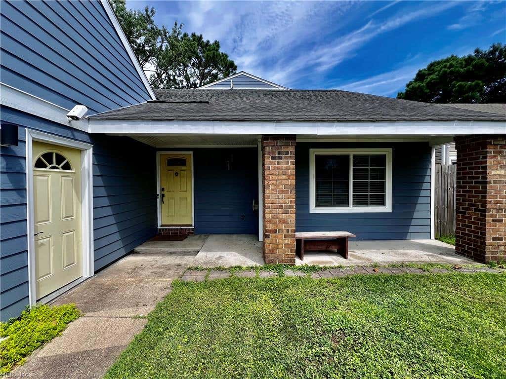 Photo of 684 Orangewood Drive, Virginia Beach, VA 23453 (MLS # 10648496)
