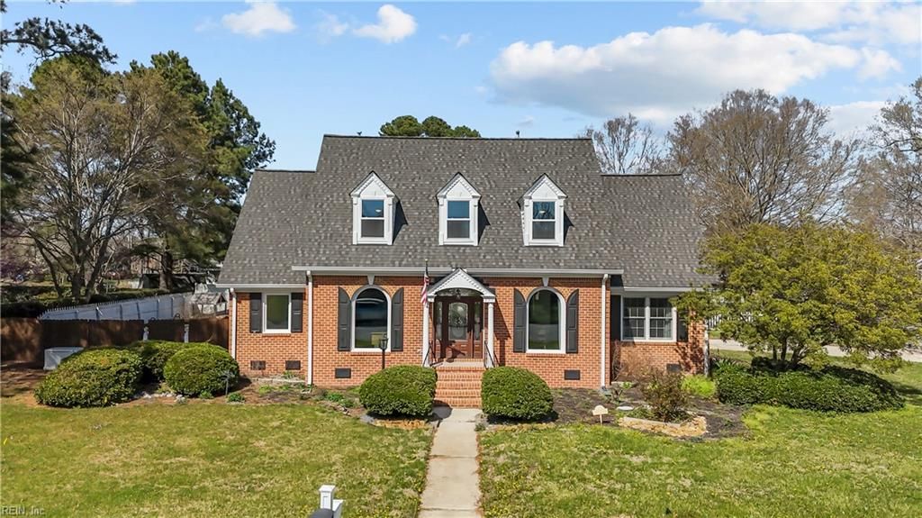 Photo of 944 Camino Real Real S, Virginia Beach, VA 23456 (MLS # 10625650)