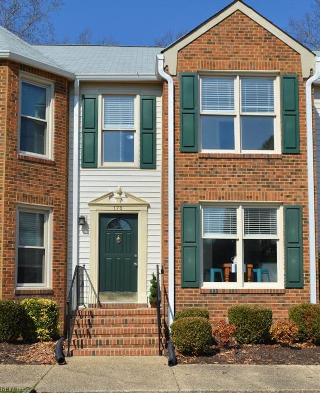 Photo of 170 River Point Drive, Suffolk, VA 23434 (MLS # 10623194)