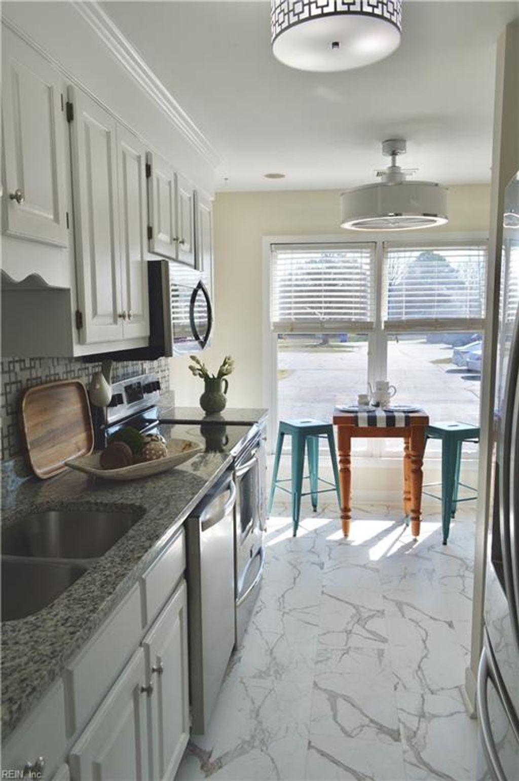 Photo of 170 River Point Drive, Suffolk, VA 23434 (MLS # 10623194)