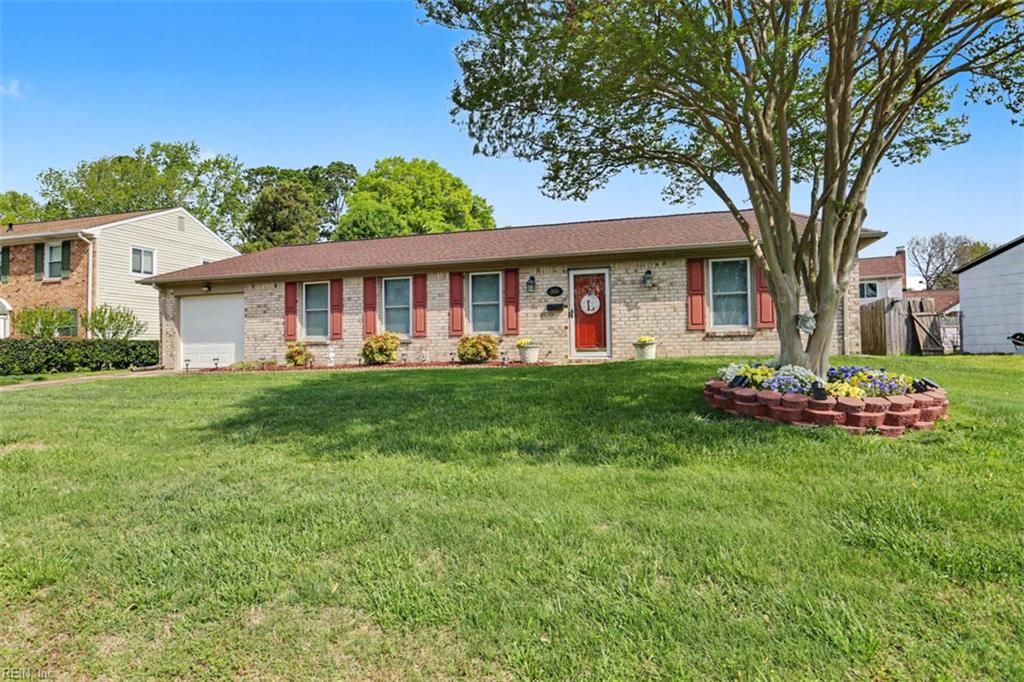 Photo of 3804 Piping Rock Lane, Virginia Beach, VA 23452 (MLS # 10629864)