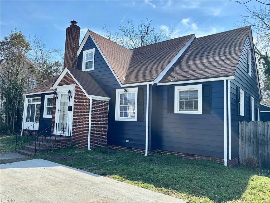 Photo of 3813 High Street, Portsmouth, VA 23707 (MLS # 10623812)