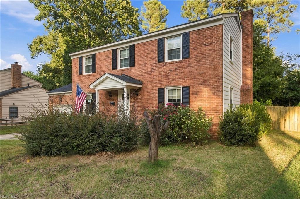 Photo of 617 Valley Forge Drive, Newport News, VA 23602 (MLS # 10659558)
