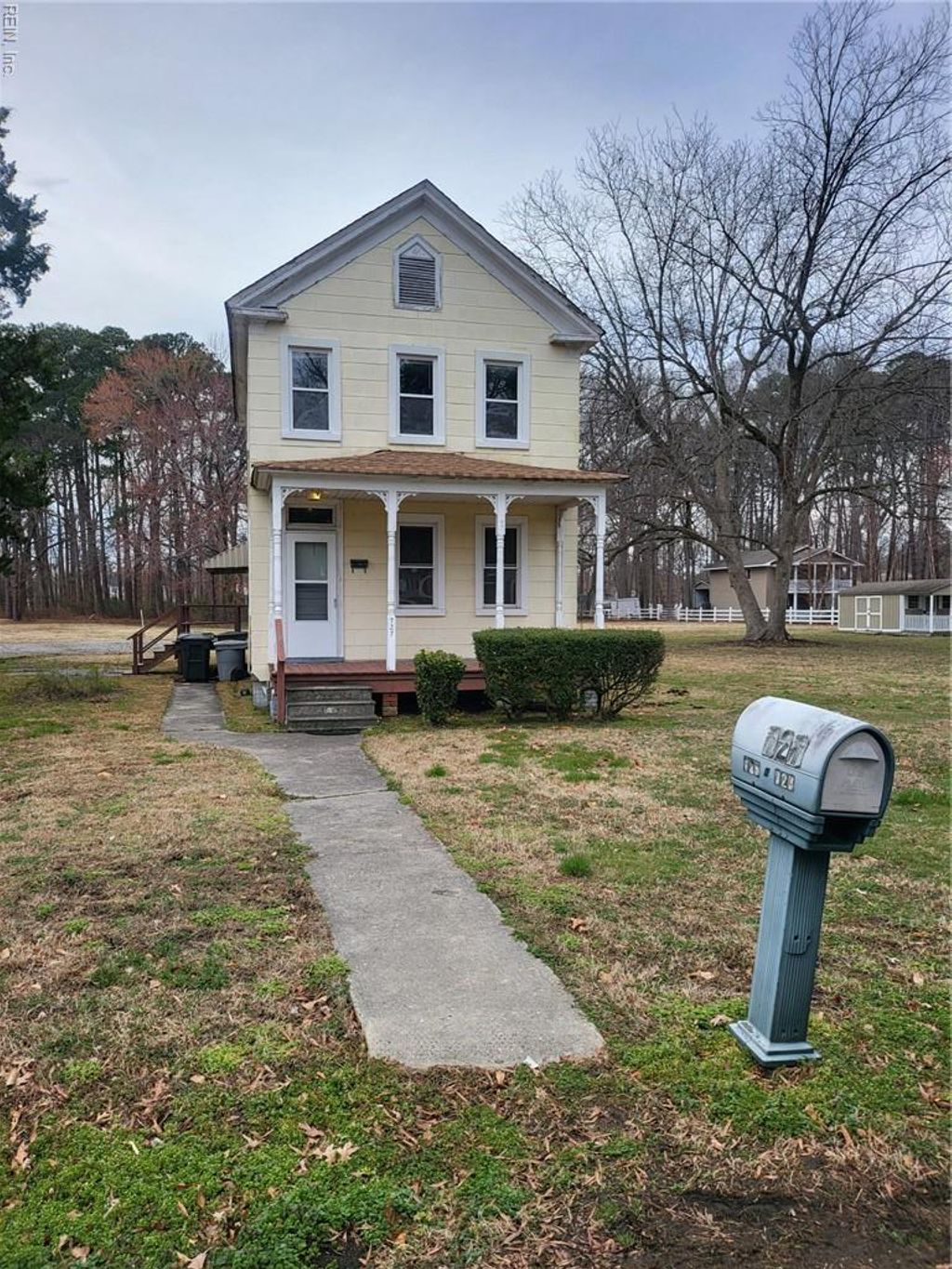 Photo of 727 Bellwood Road, Hampton, VA 23666 (MLS # 10623367)