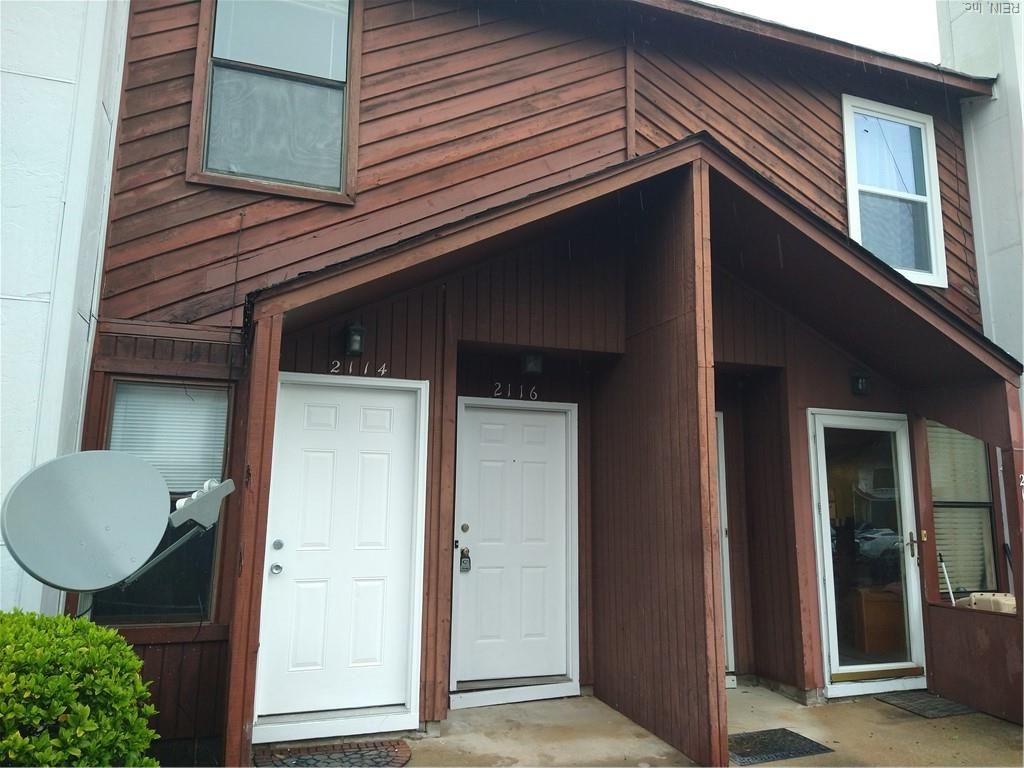 Photo of 2116 Pointe Hollow Court, Virginia Beach, VA 23455 (MLS # 10619478)