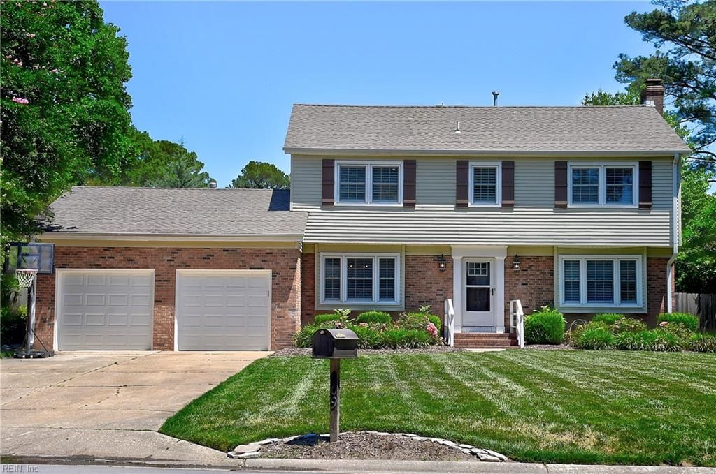 Photo of 609 Pelham Place, Virginia Beach, VA 23452 (MLS # 10637594)