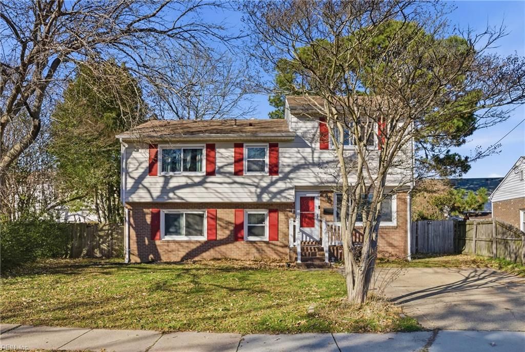 Photo of 1527 Grove Street, Hampton, VA 23664 (MLS # 10614255)