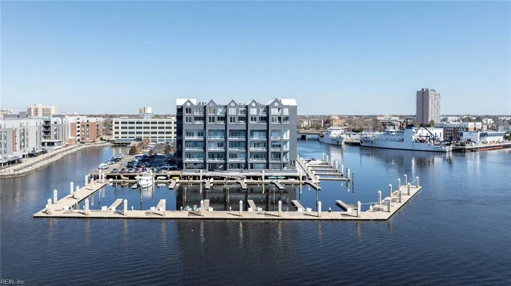 Norfolk, Virginia 23510, United States, 3 Bedrooms Bedrooms, ,2 BathroomsBathrooms,Residential,Active,6117
