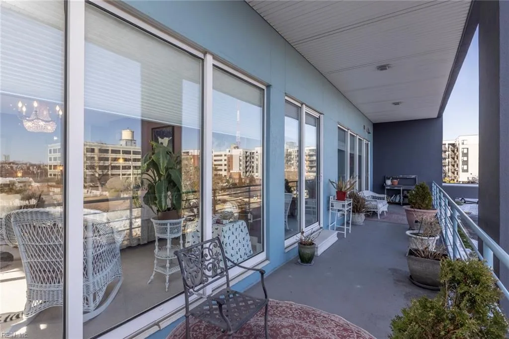 Norfolk, Virginia 23510, United States, 3 Bedrooms Bedrooms, ,2 BathroomsBathrooms,Residential,Active,6117