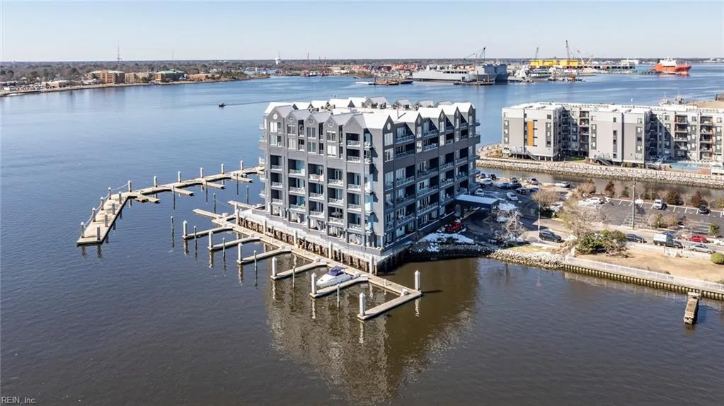 Norfolk, Virginia 23510, United States, 3 Bedrooms Bedrooms, ,2 BathroomsBathrooms,Residential,Active,6117