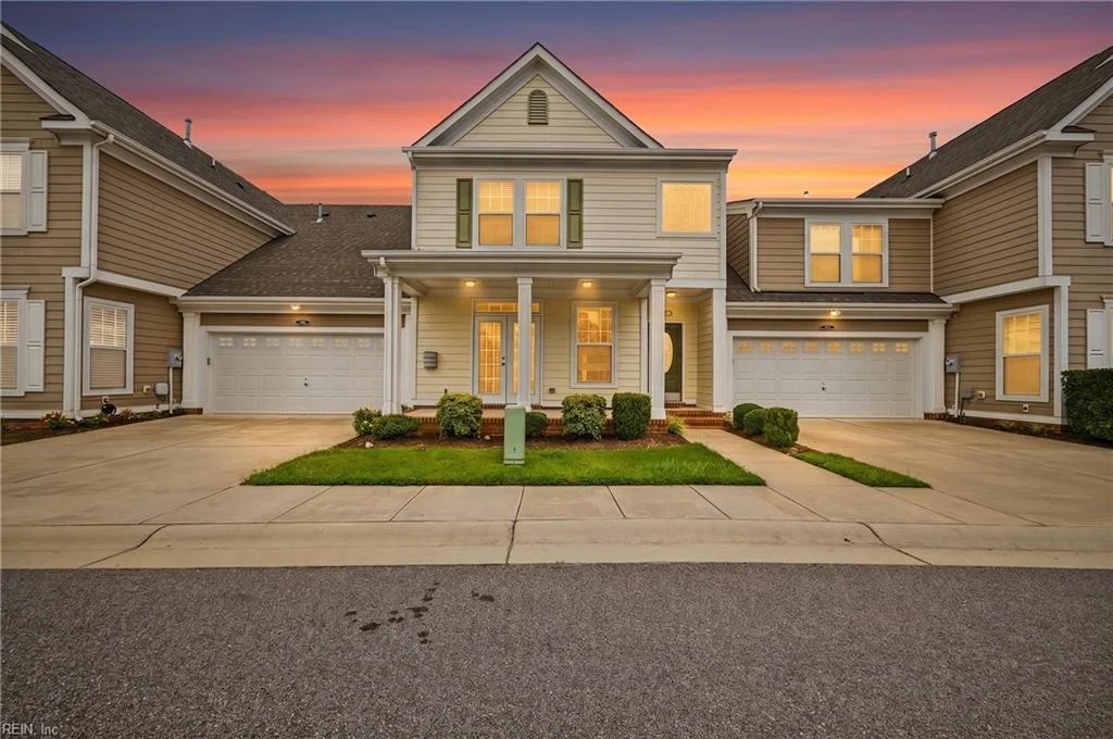 203 Cobblestone Reach Unit F3