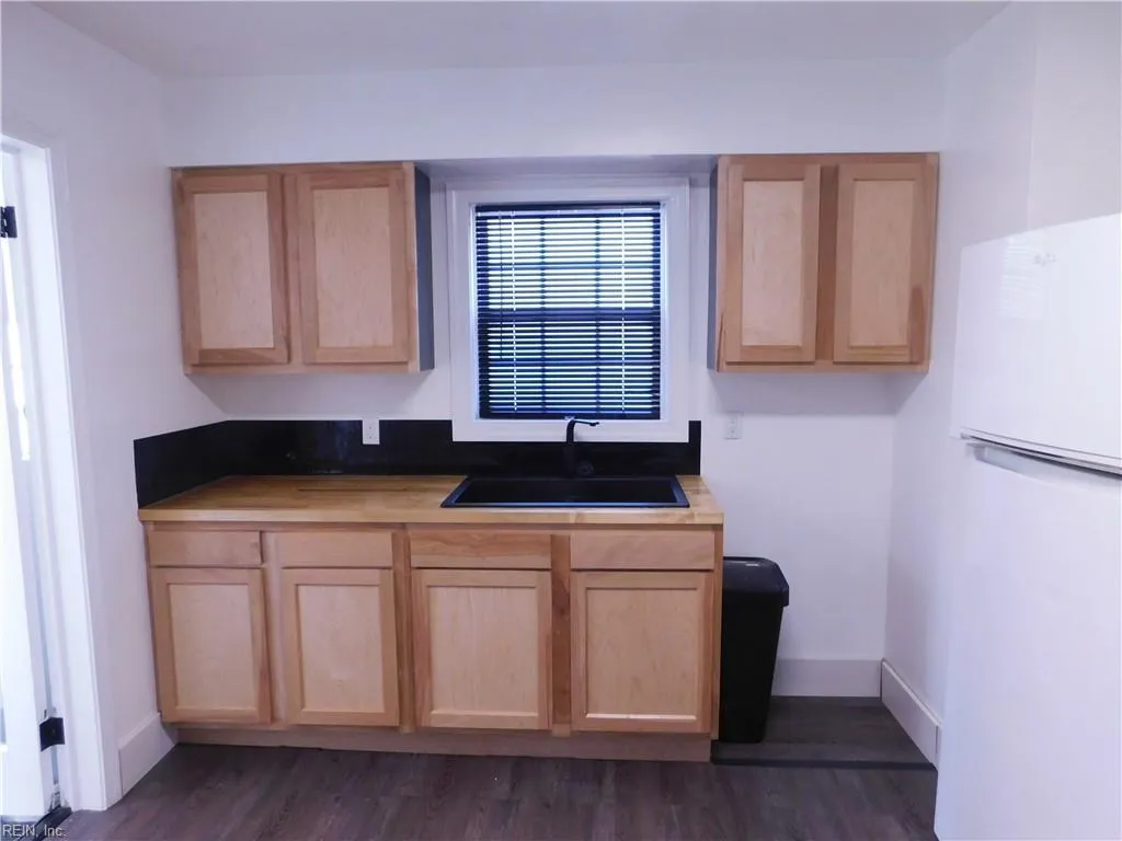 Norfolk, Virginia 23502, United States, 3 Bedrooms Bedrooms, ,3 BathroomsBathrooms,Residential,Active,111791